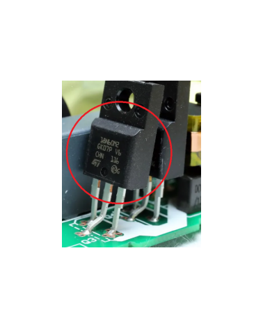 MOSFET 18N60M2 pour PlayStation 5 – Commutateur d’Alimentation 600V TO-220F